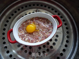 鹌鹑蛋香菇蒸肉饼的做法步骤：8
