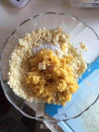 芝麻红薯棒的做法步骤：5