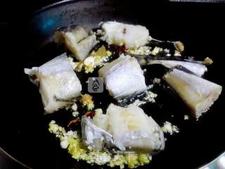 鳕鱼豆腐汤的做法步骤：5