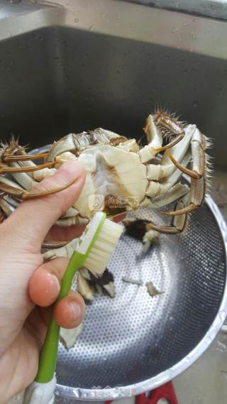 蛋蒸大闸蟹的做法步骤：2