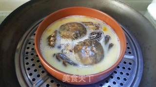 蛋蒸大闸蟹的做法步骤：6