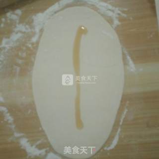 葱油饼的做法步骤：4