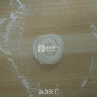 葱油饼的做法步骤：7