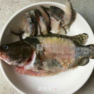 清蒸桂鱼的做法步骤：2