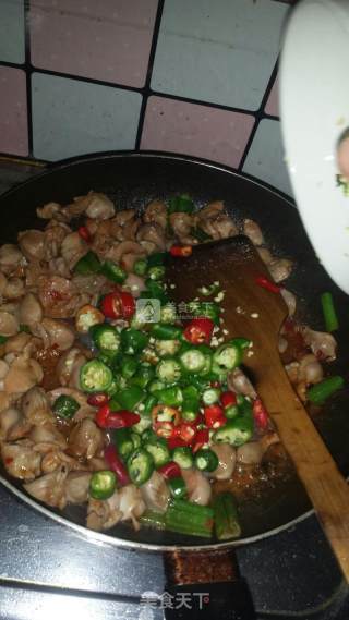 下饭菜_辣炒鸡胗的做法步骤：5