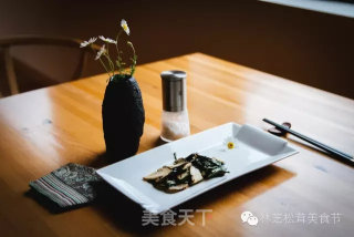 蒲公英炒松茸的做法步骤：7