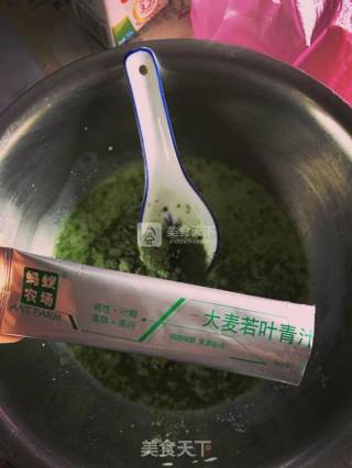 青汁蛋糕的做法步骤：3