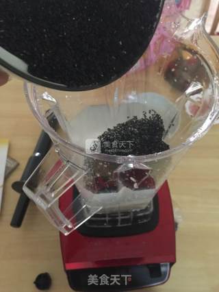 自制黑芝麻糊的做法步骤：4