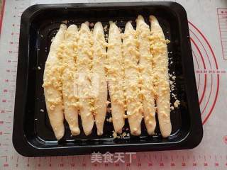 淡奶油酥粒排包的做法步骤：12