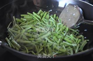 蒜香空心菜的做法步骤：5