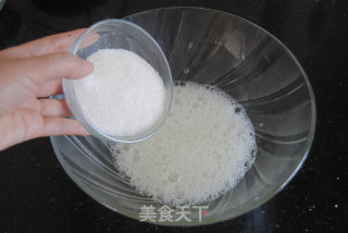 玫瑰巧克力蛋糕卷的做法步骤：6