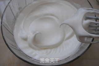 玫瑰巧克力蛋糕卷的做法步骤：7