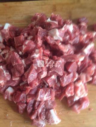 土豆牛肉焖饭的做法步骤：2
