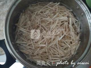 素炒牛蒡三丝的做法步骤：5