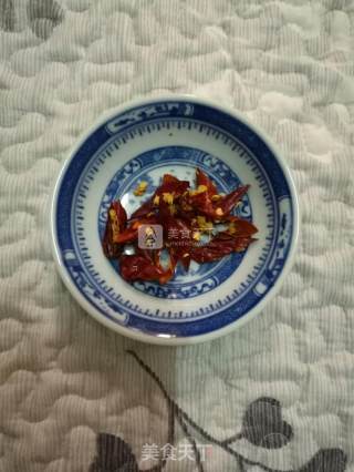 笋丝炒酸菜的做法步骤：2
