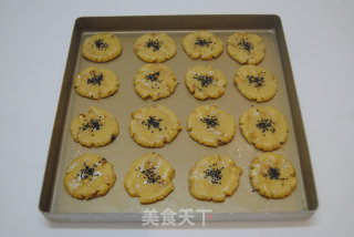 核桃酥的做法步骤：9