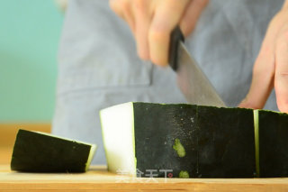 冬瓜饮的做法步骤：1