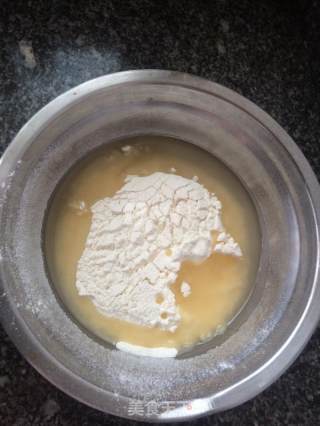 苏式月饼的做法步骤：1