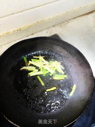 爆炒大虾的做法步骤：3