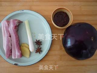 五花肉烧茄丁的做法步骤：1
