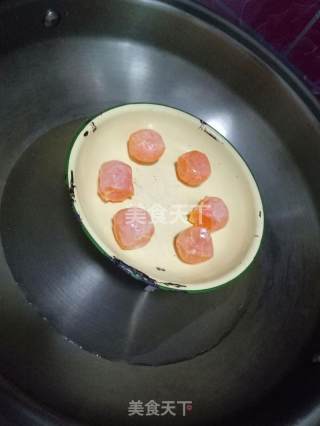 莲蓉蛋黄月饼的做法步骤：5