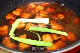 酱香红烧肉的做法步骤：6
