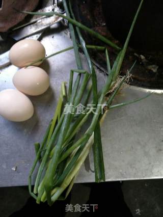 蒲瓜煎蛋的做法步骤：2
