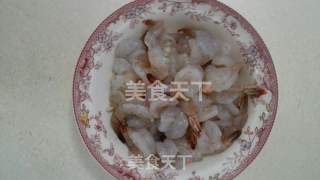 蒜蓉蝴蝶虾的做法步骤：2