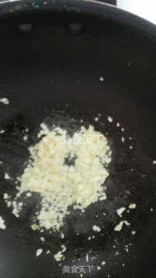 蒜蓉蝴蝶虾的做法步骤：5