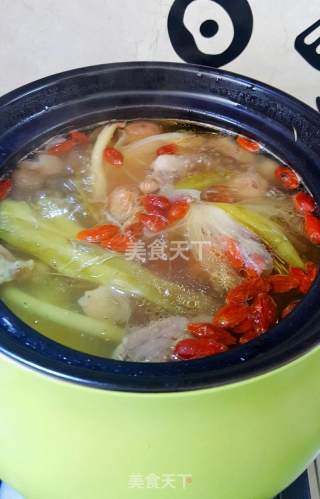秋季汤水~鲜霸王花煲猪隔膜的做法步骤：3