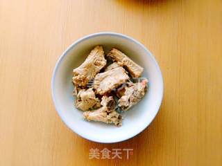 东北排骨炖豆角的做法步骤：2