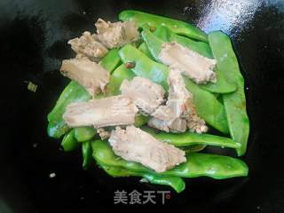 东北排骨炖豆角的做法步骤：7