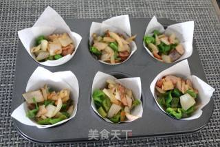 鸡蛋蔬菜杯的做法步骤：5
