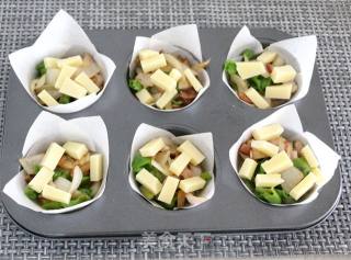 鸡蛋蔬菜杯的做法步骤：6