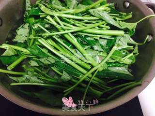 豉油空心菜的做法步骤：2