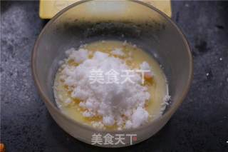 椰蓉卷卷面包的做法步骤：1