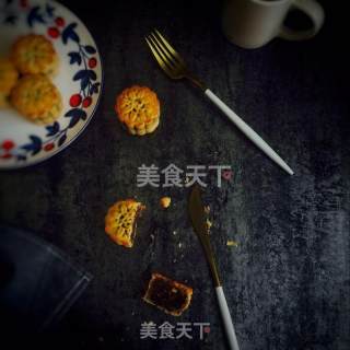 广式五仁月饼的做法步骤：4