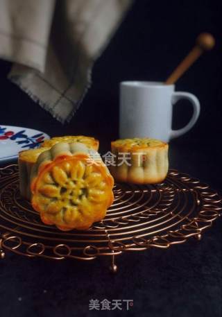 广式五仁月饼的做法步骤：5