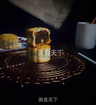 广式五仁月饼的做法步骤：8