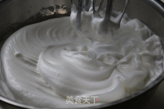 黑芝麻戚风蛋糕的做法步骤：6
