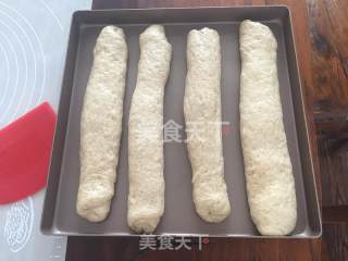 亚麻籽软欧包的做法步骤：7