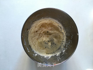 椰香巧克力豆马芬的做法步骤：2