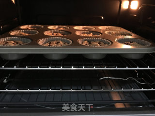椰香巧克力豆马芬的做法步骤：10