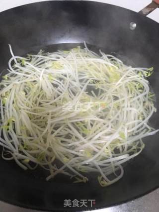 水煮牛肉片的做法步骤：2