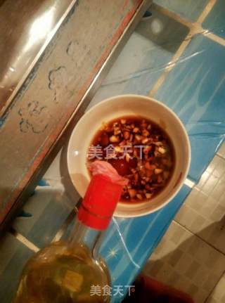 芹菜猪肉+韭菜鸡蛋水饺的做法步骤：7