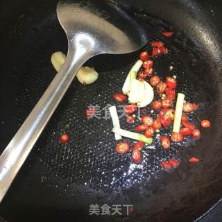 萝卜炖鲜鱼的做法步骤：6