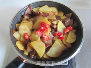 腊肉土豆片的做法步骤：6