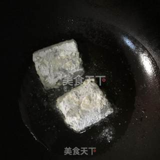 糖醋带鱼的做法步骤：7