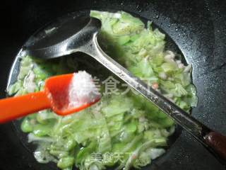 肉丝圆白菜蚕豆羹的做法步骤：8