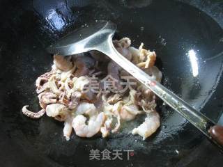 海鲜西兰花的做法步骤：4
